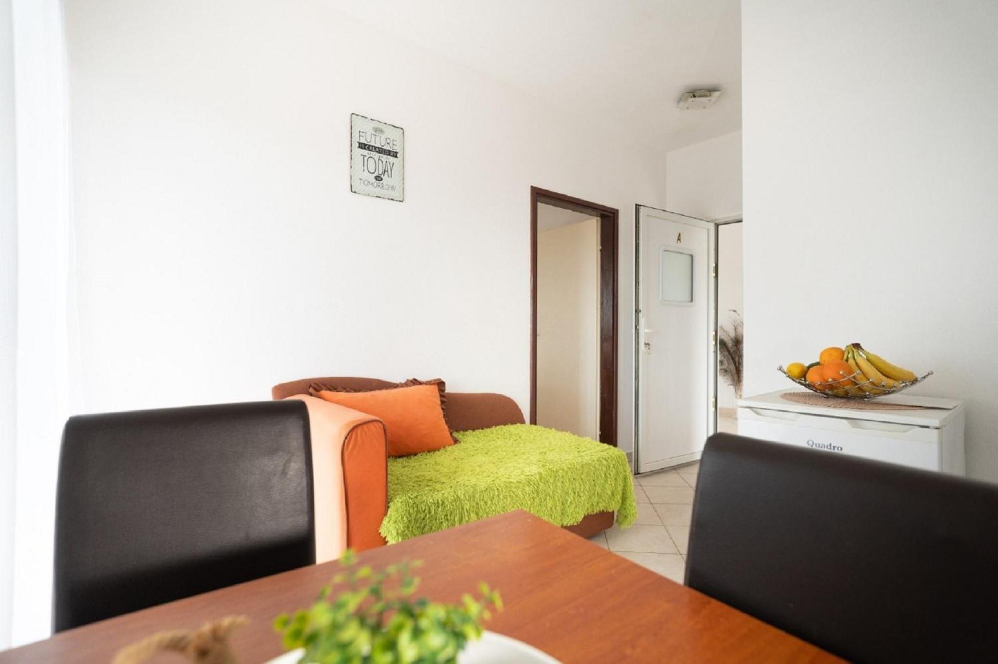 Apartments Milic Gornji Karin Kamer foto